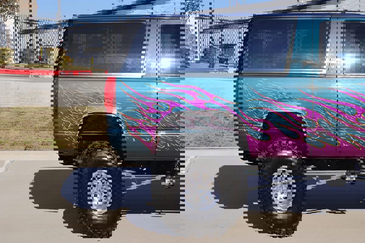 Used 1994 GMC Yukon 4WD 2-Door image 52