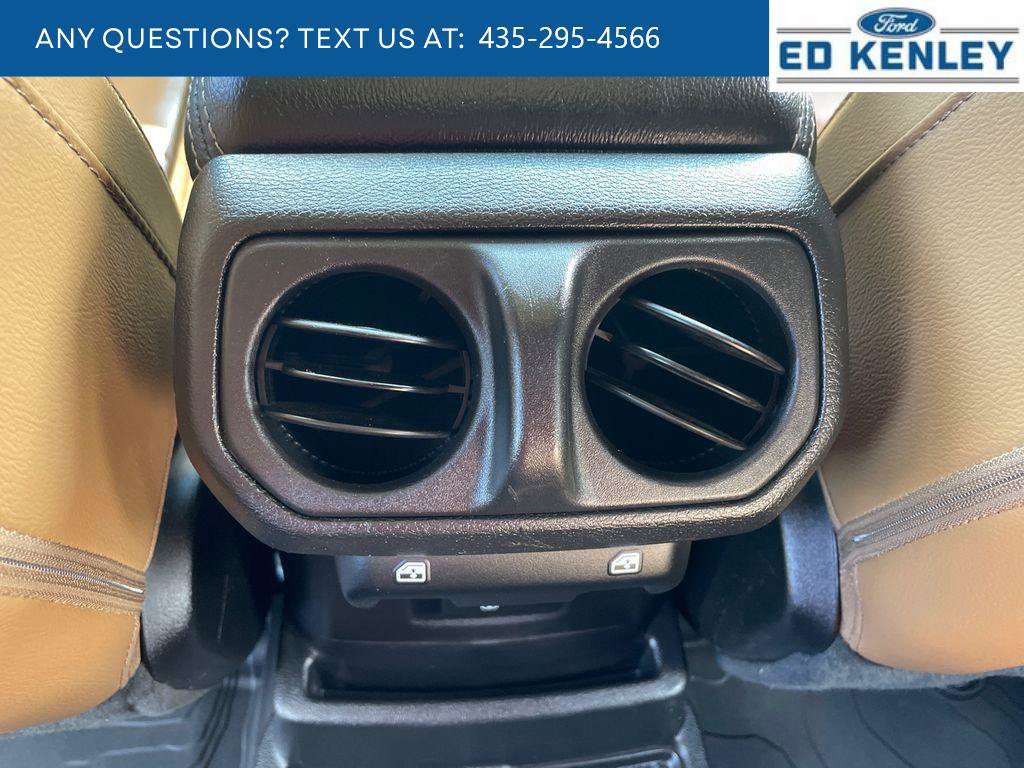 Used 2021 Jeep Wrangler Unlimited Sahara w/ Cold Weather Group AWD/4WD image 7