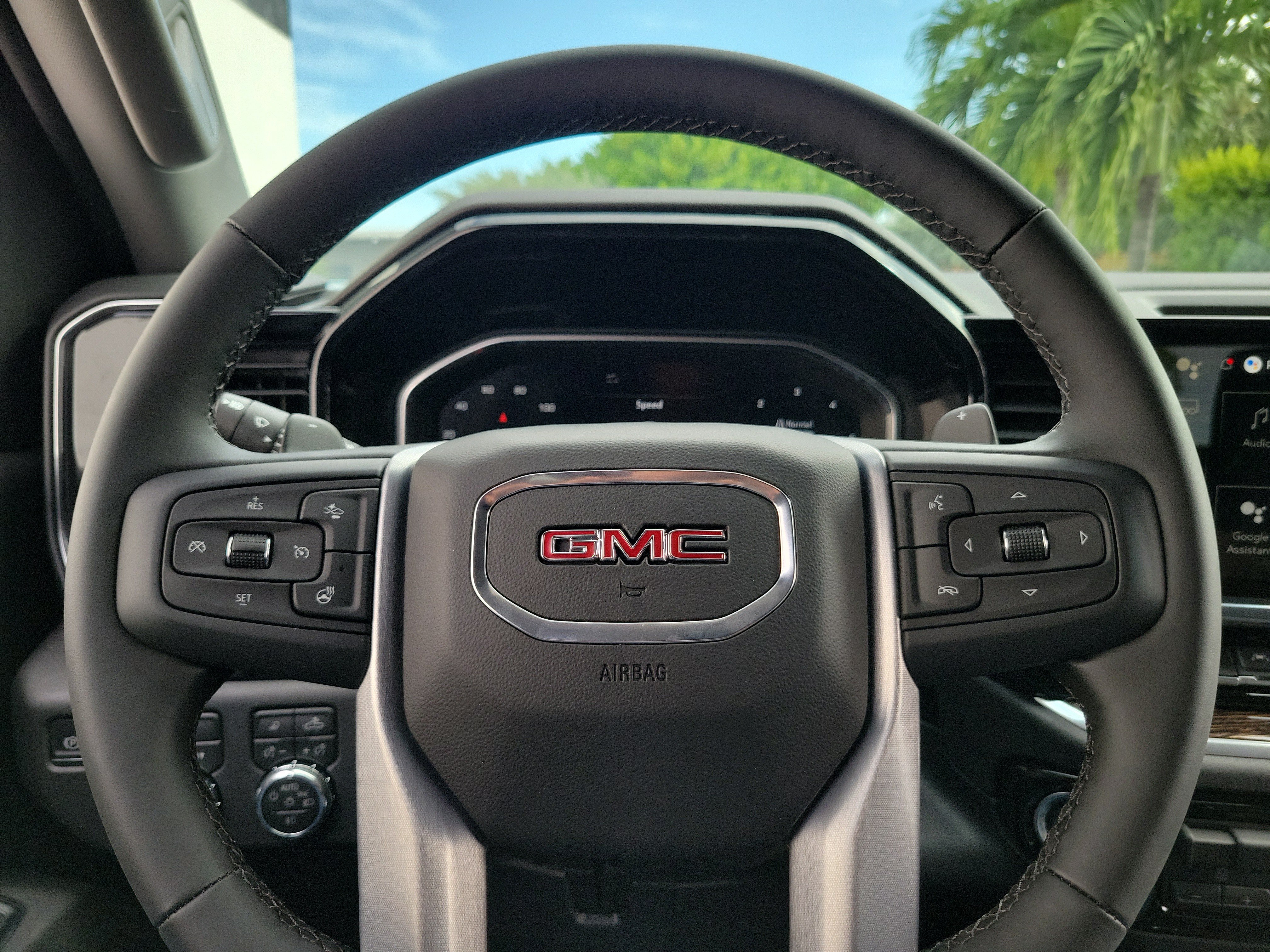 New 2026 GMC Sierra 1500 Elevation w/ Elevation Premium Package AWD/4WD image 25