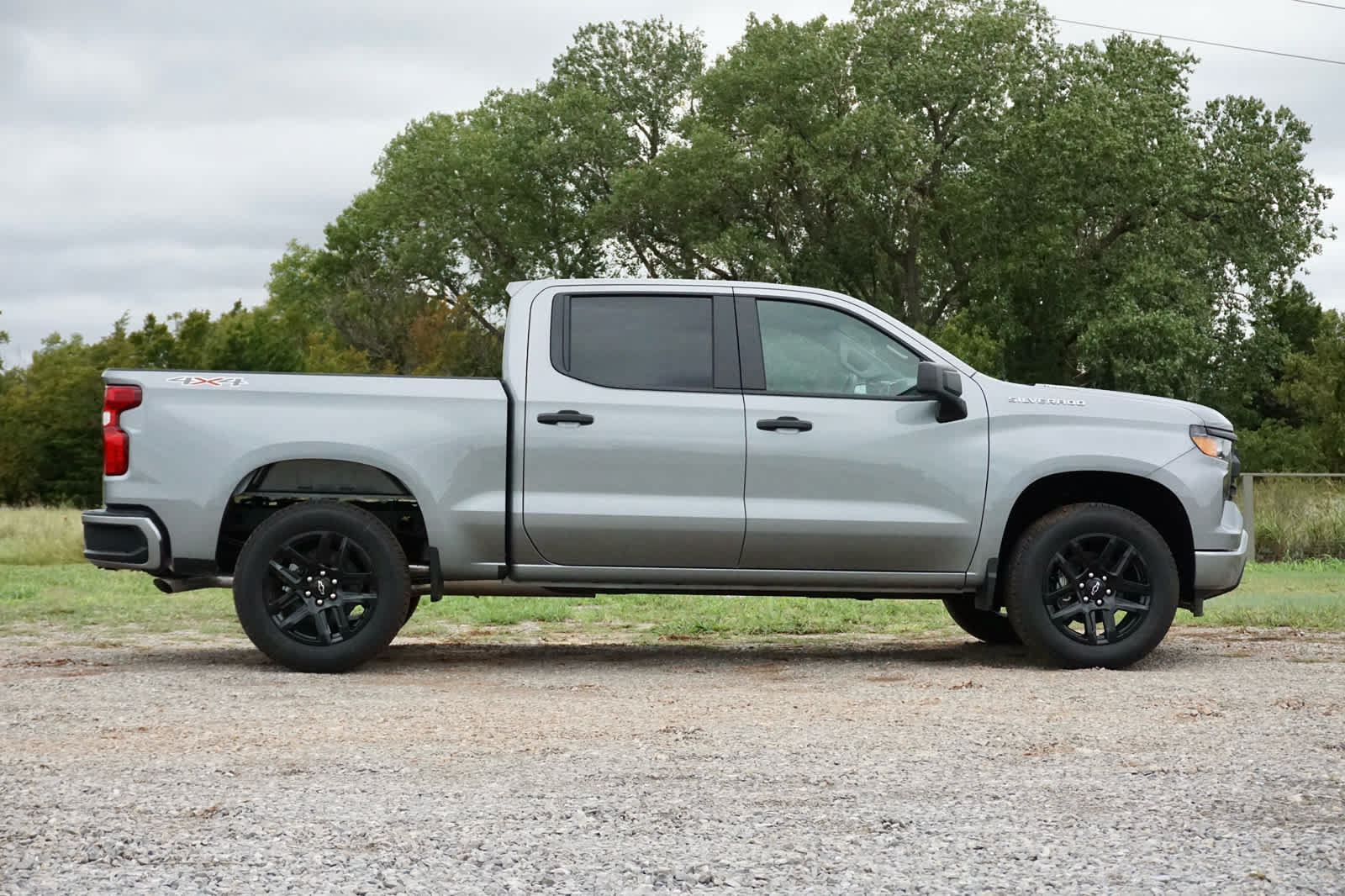 New 2026 Chevrolet Silverado 1500 Custom AWD/4WD image 4