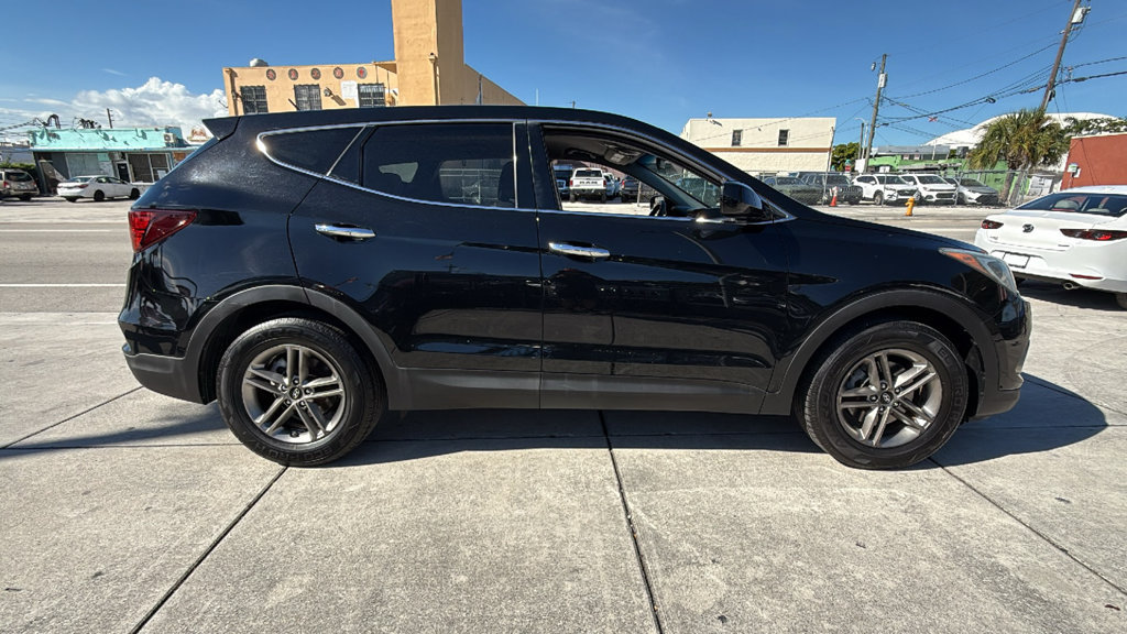Used 2018 Hyundai Santa Fe Sport FWD image 15