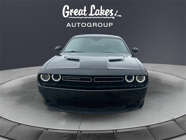 Used 2022 Dodge Challenger SXT image 8