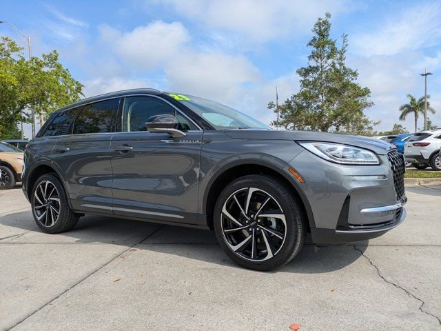 Used 2023 Lincoln Corsair Reserve w/ Equipment Group 201A image 2