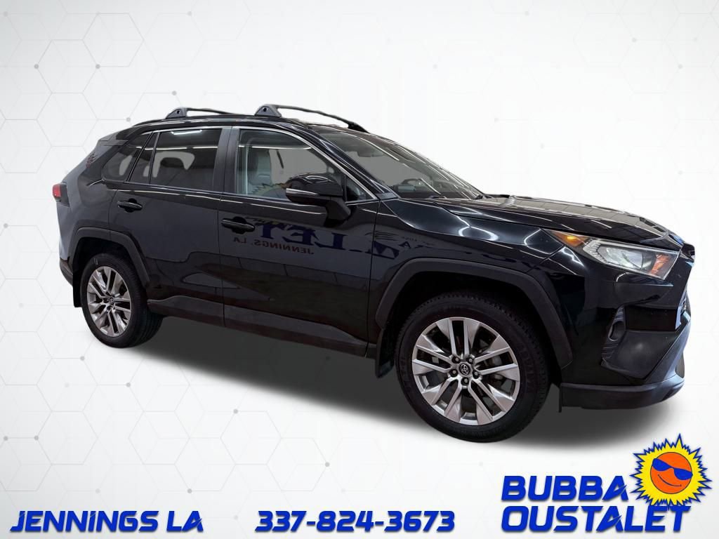 Used 2019 Toyota RAV4 XLE Premium image 6