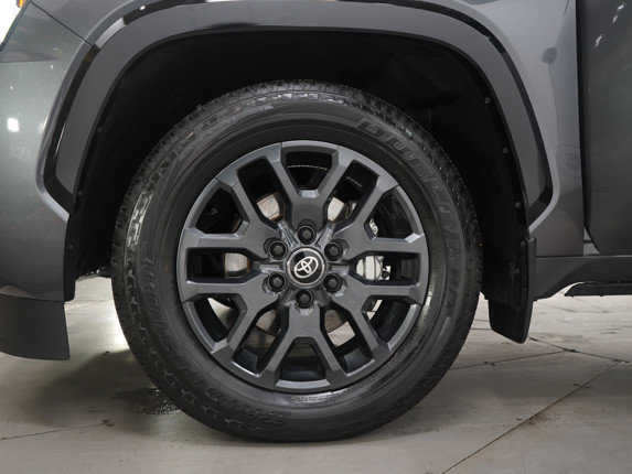 Used 2025 Toyota Sequoia 4WD image 37