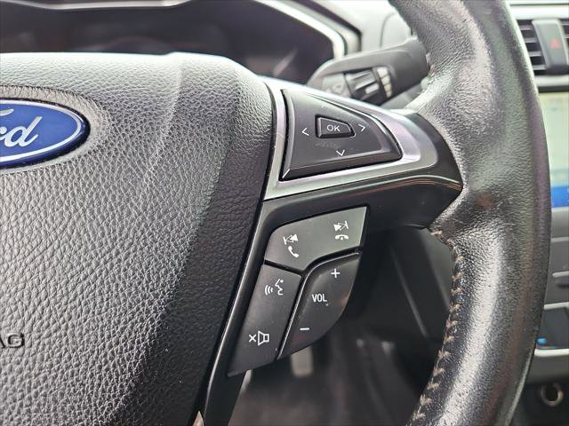 Used 2020 Ford Fusion SE w/ Equipment Group 151A image 18