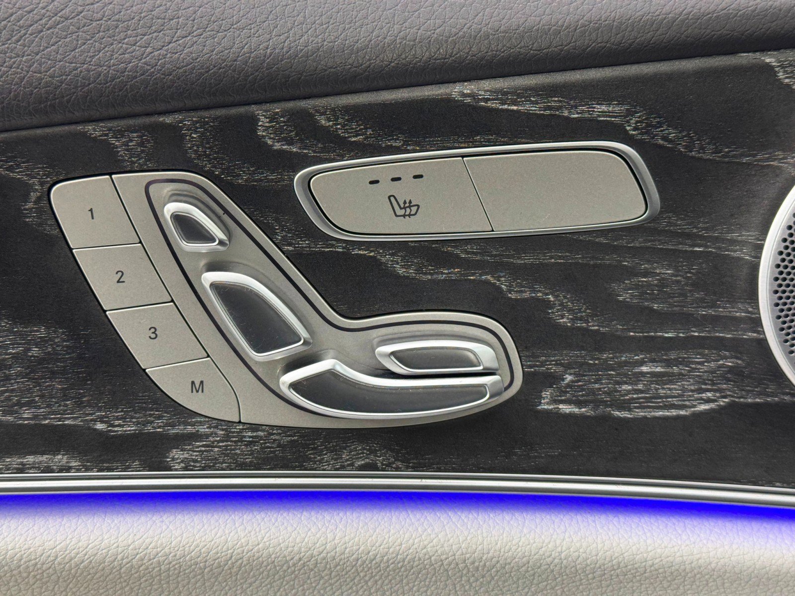 Used 2021 Mercedes-Benz E 350 Sedan w/ Premium Package image 17