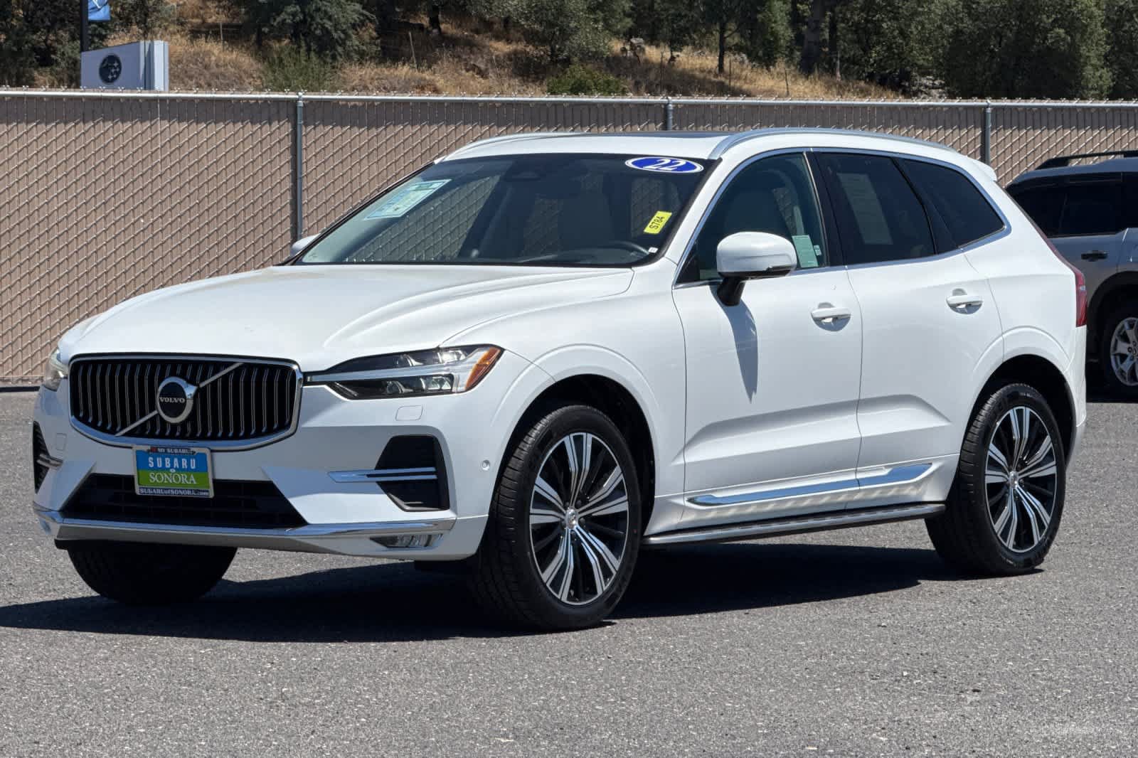 Used 2022 Volvo XC60 B5 Inscription w/ Advanced Package FWD image 7