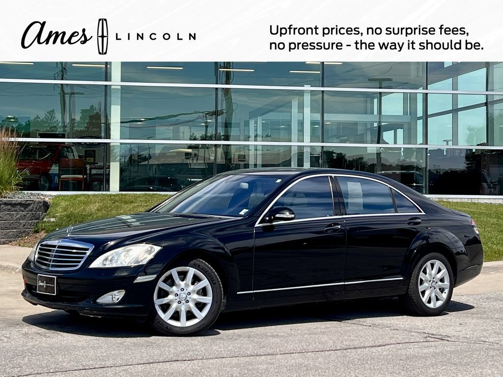 Used 2008 Mercedes-Benz S 550 4MATIC image 1