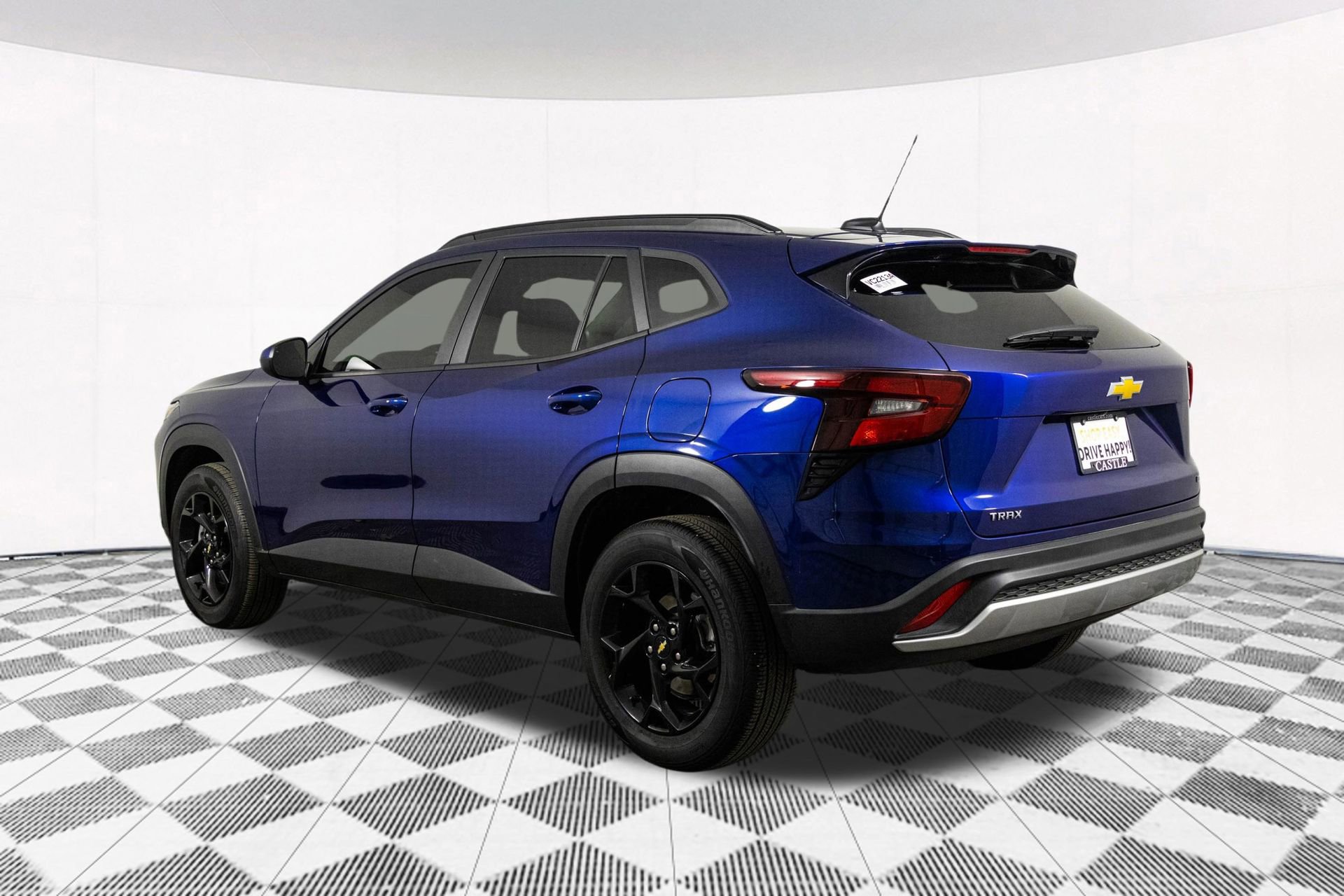 Used 2024 Chevrolet Trax LT w/ Driver Confidence Package image 13