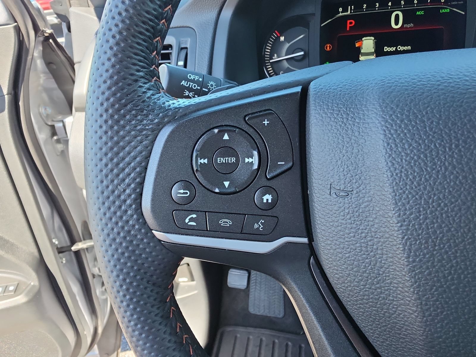 Certified 2025 Honda Passport TrailSport image 24