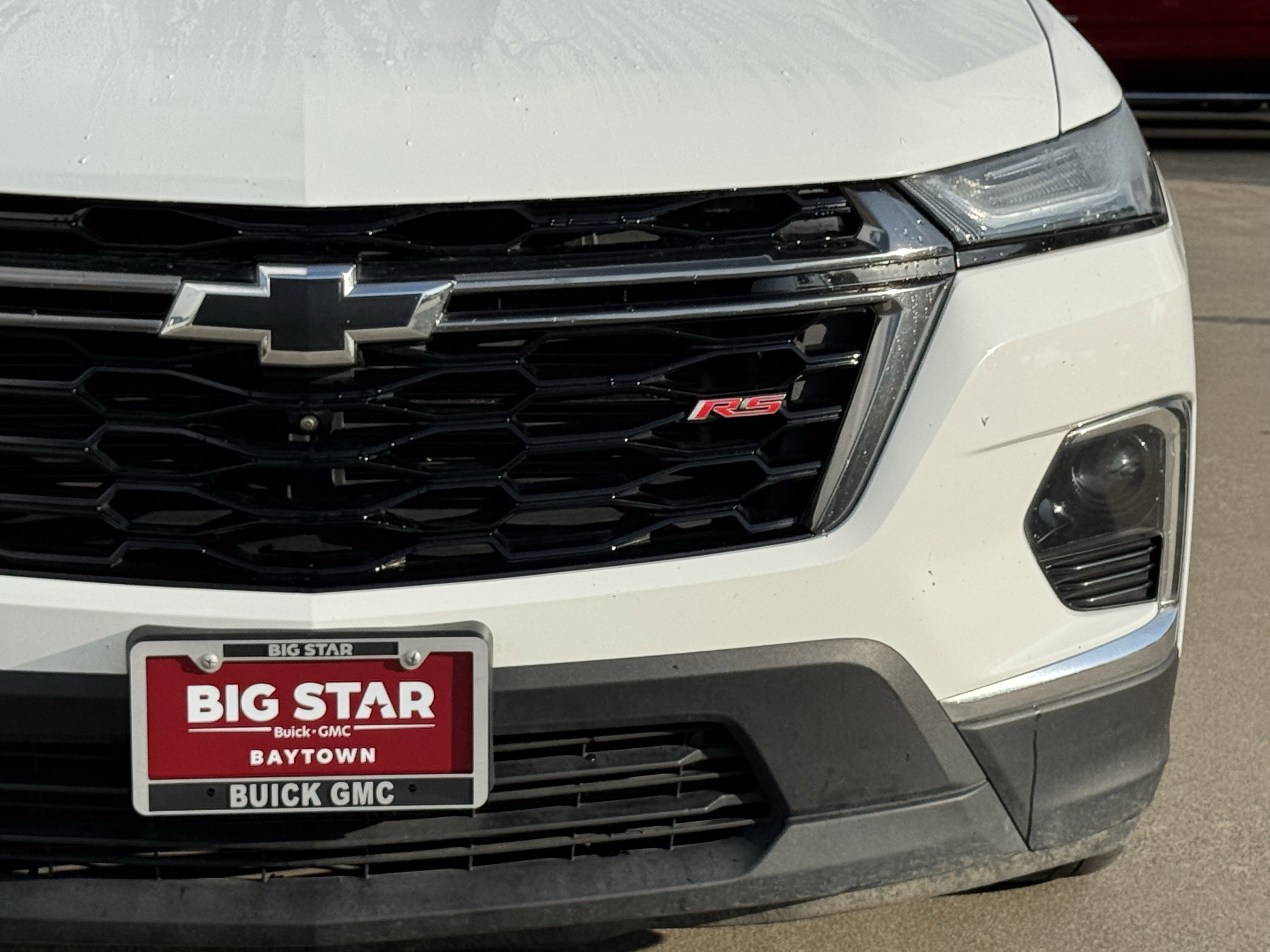 Used 2023 Chevrolet Traverse RS image 5