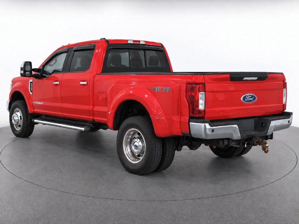 Certified 2019 Ford F350 XLT w/ XLT Premium Package AWD/4WD image 9