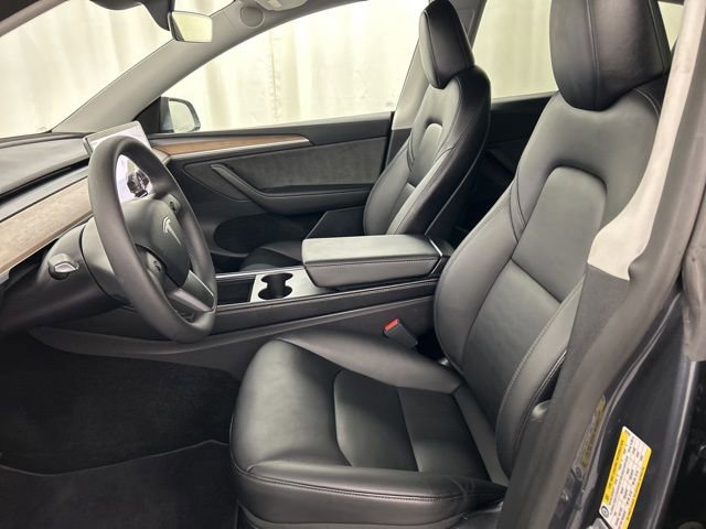 Used 2024 Tesla Model Y Long Range image 6