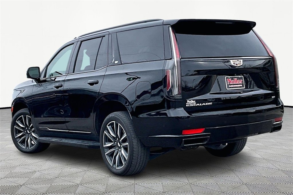 Used 2024 Cadillac Escalade Sport image 12