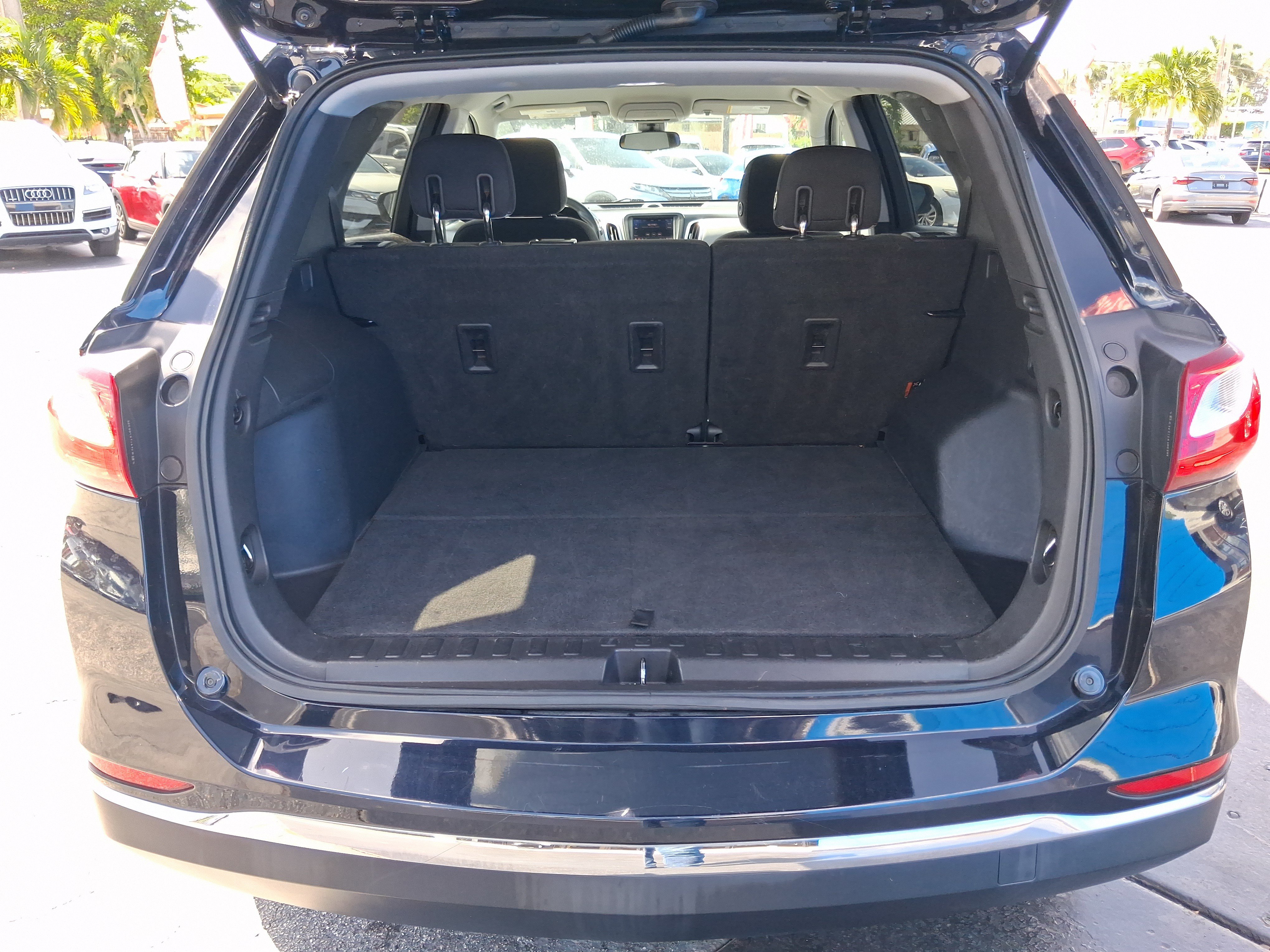 Used 2020 Chevrolet Equinox LT FWD image 27