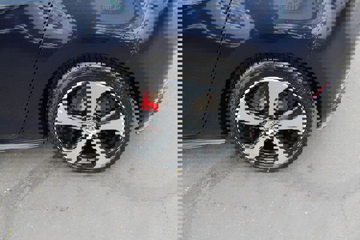 Used 2018 Volkswagen GTI S image 13