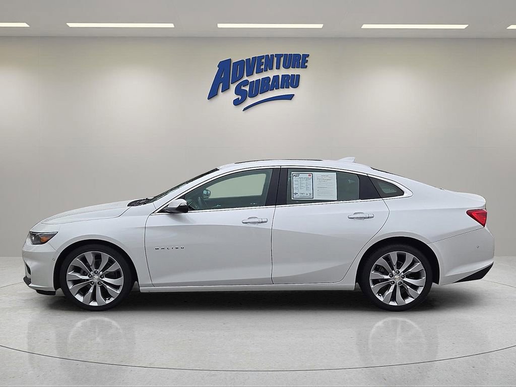 Used 2018 Chevrolet Malibu Premier w/ Premier Sun and Wheel Package image 4