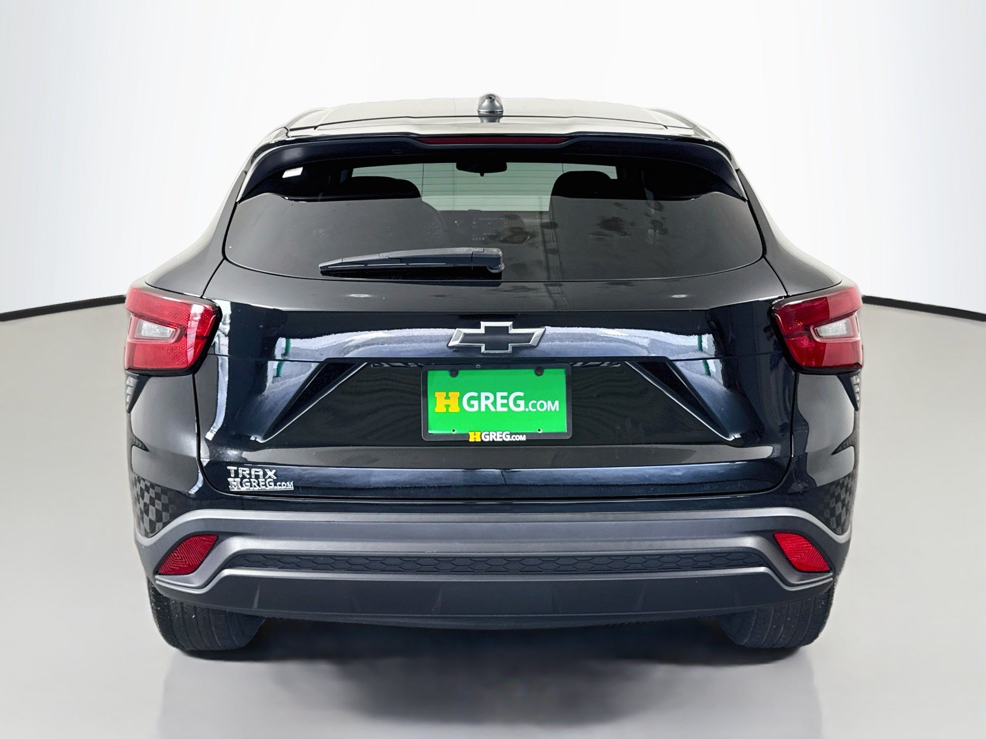 Used 2024 Chevrolet Trax LS w/ LS Convenience Package FWD image 8