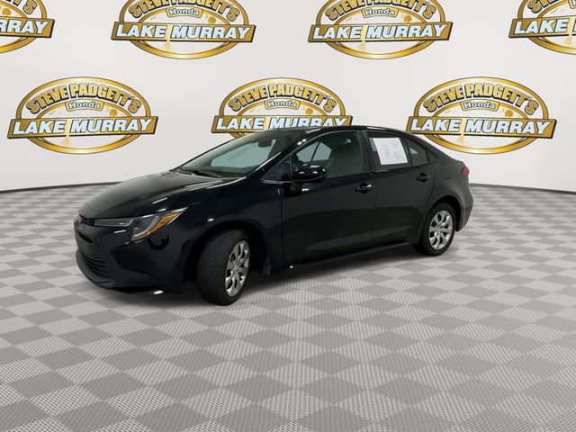 Used 2024 Toyota Corolla LE FWD image 7
