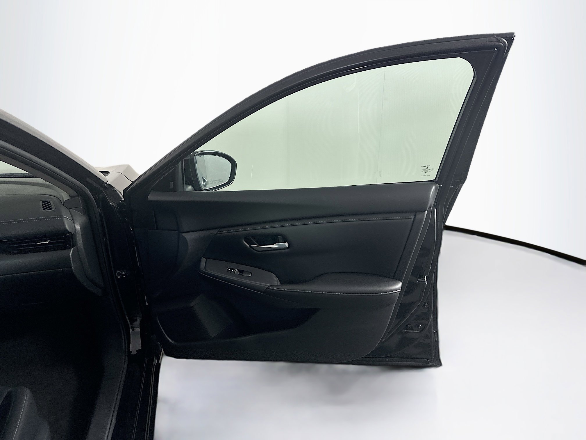 Used 2024 Nissan Sentra SV image 32