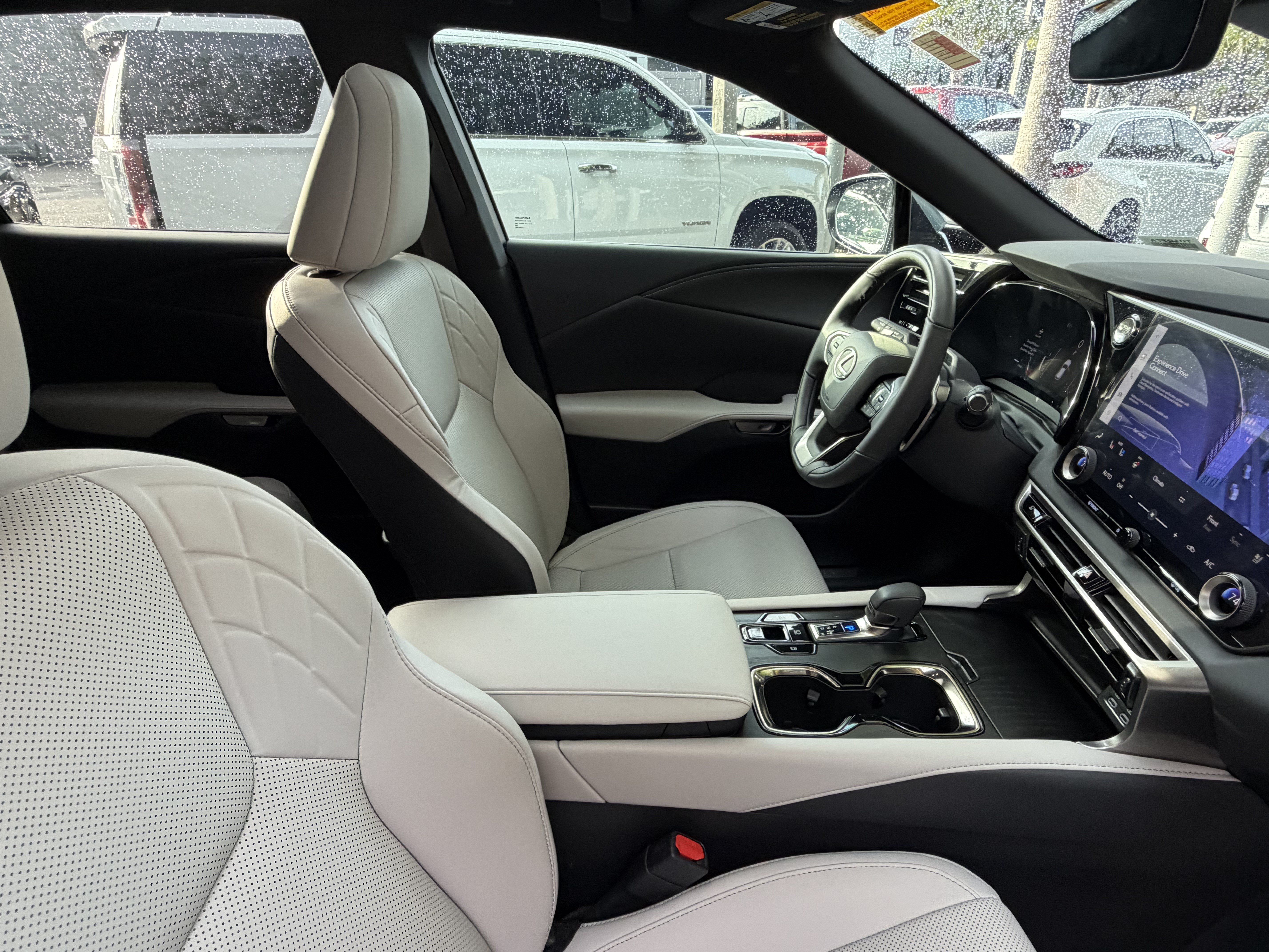 Certified 2025 Lexus RX 350 Premium w/ Convenience Package FWD image 45