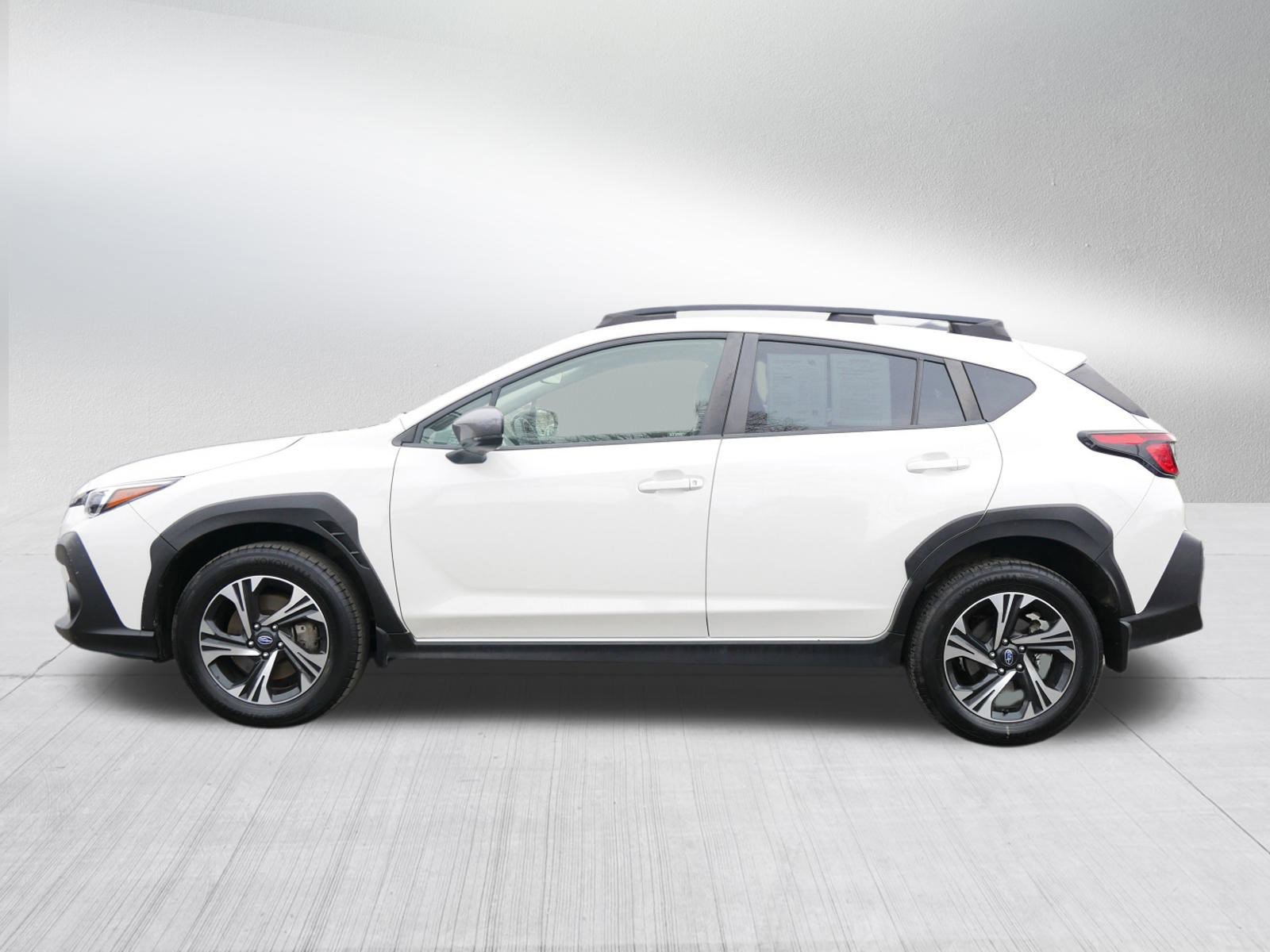 Certified 2024 Subaru Crosstrek 2.0i Premium w/ Crosstrek Mirror Package image 4