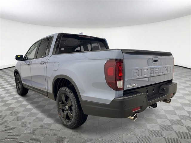 New 2026 Honda Ridgeline Black Edition image 3