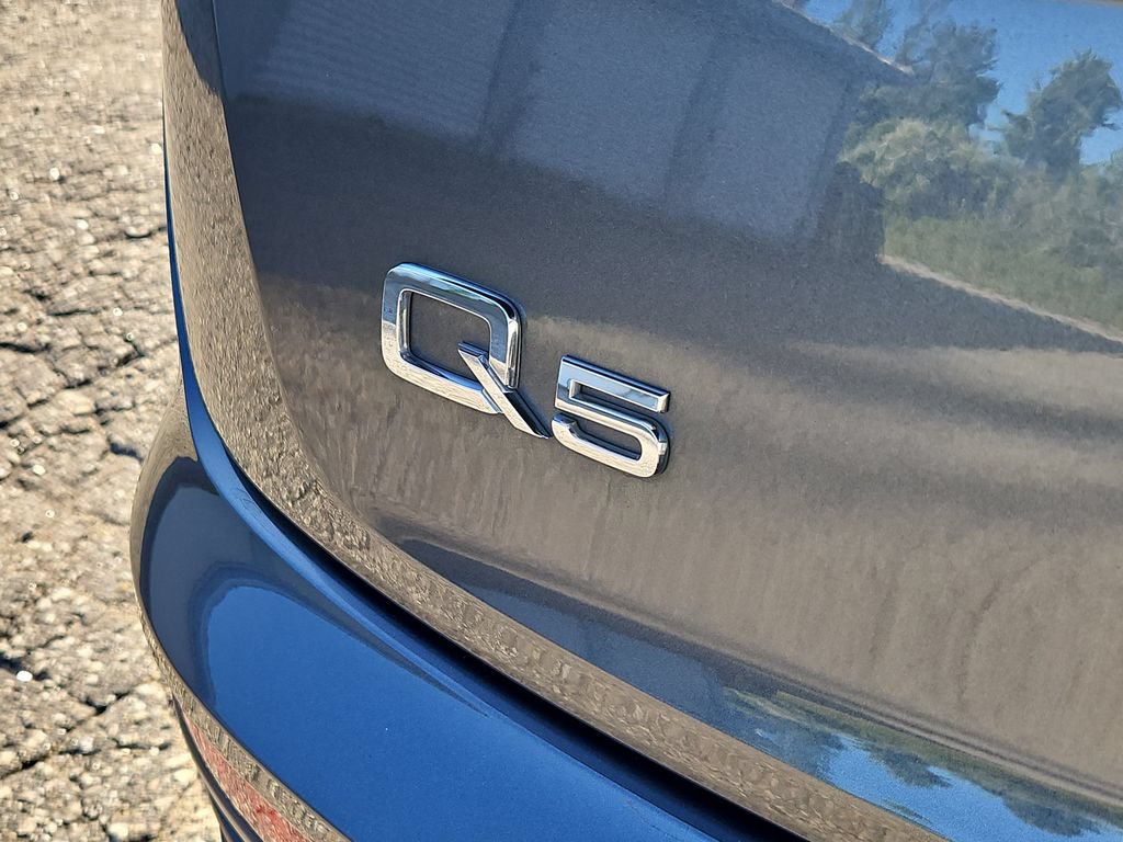 Used 2022 Audi Q5 2.0T Premium Plus AWD/4WD image 12