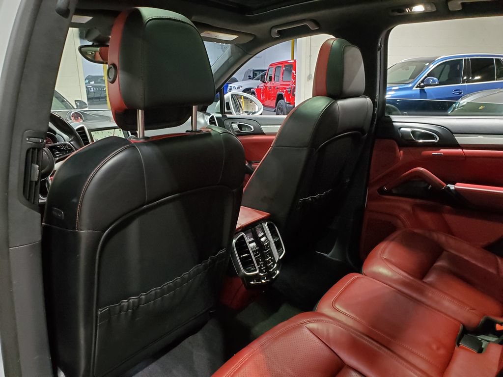 Used 2016 Porsche Cayenne GTS AWD/4WD image 26