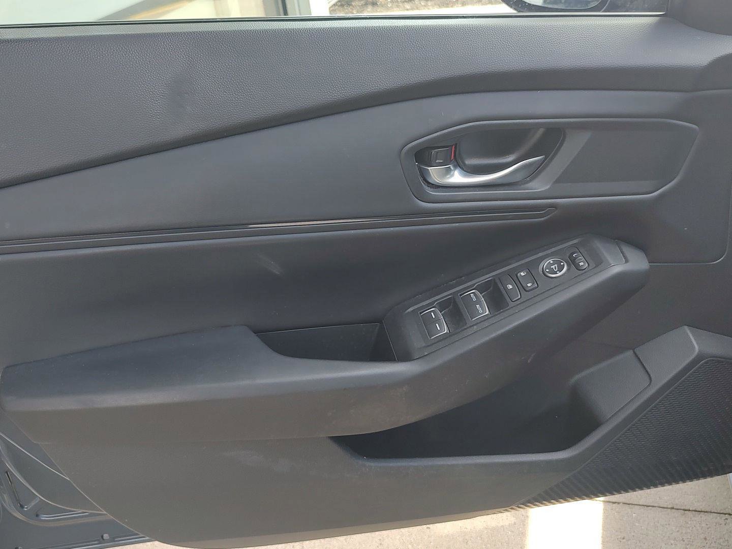 Used 2024 Honda Accord EX image 15
