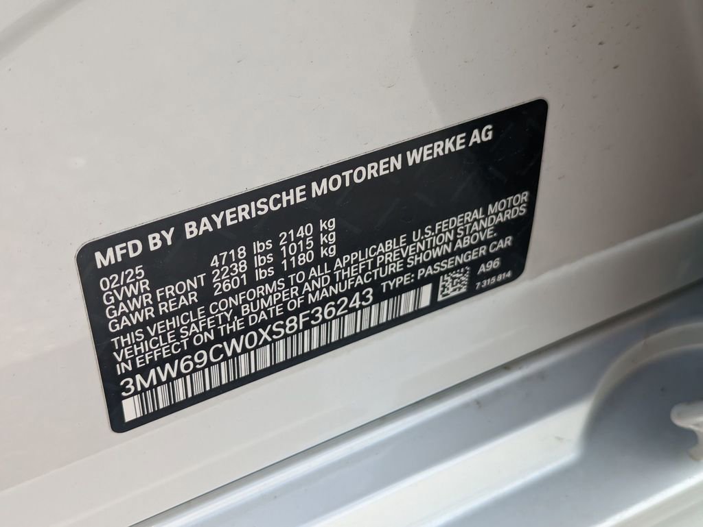 New 2025 BMW 330i Sedan w/ Premium Package RWD image 25