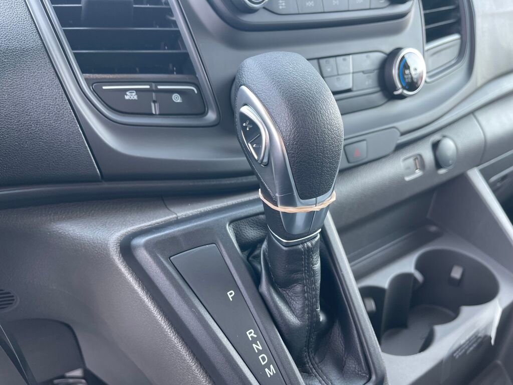 New 2025 Ford Transit 250 148 Medium Roof image 10