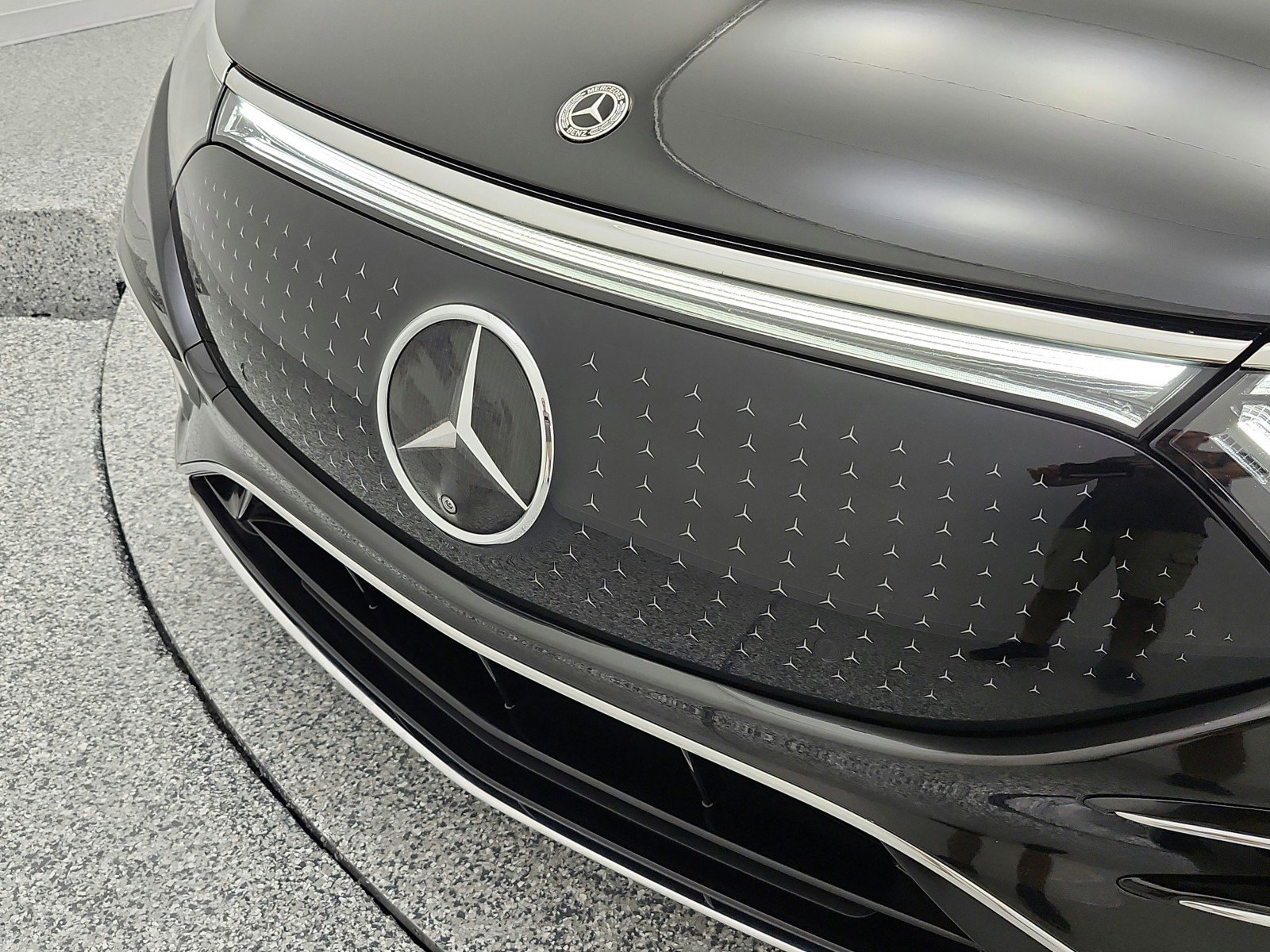 Used 2023 Mercedes-Benz EQS 450+ 4MATIC Sedan image 23