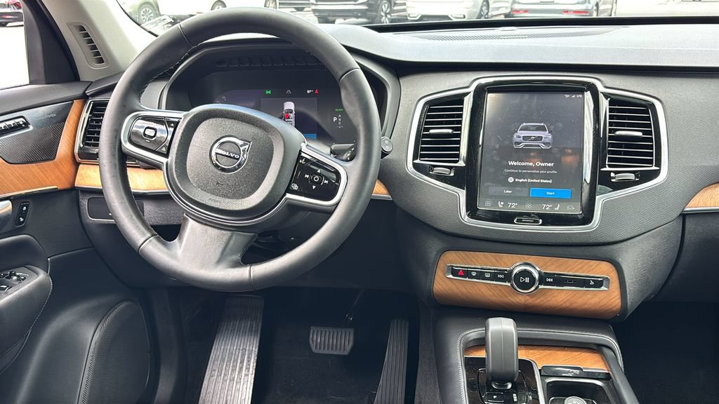 Used 2024 Volvo XC90 T8 Plus w/ Protection Package Premier AWD/4WD image 7