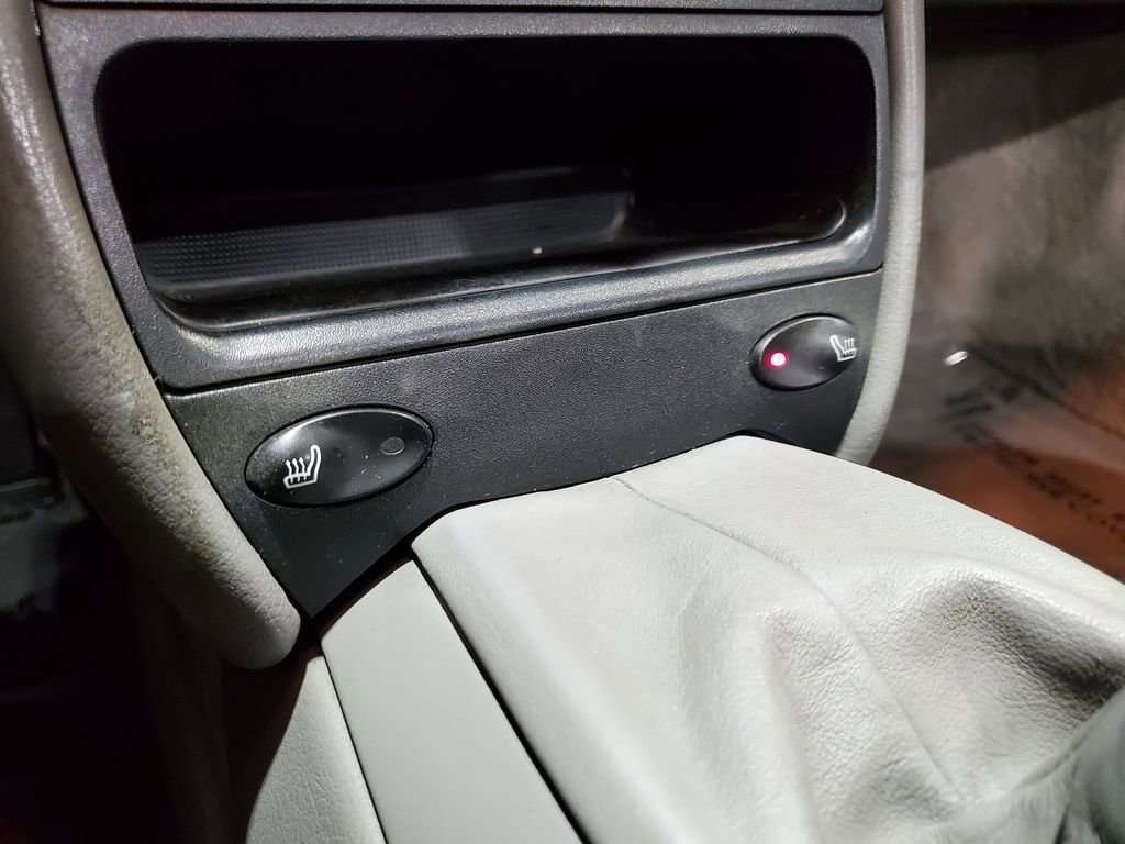 Used 2003 Porsche 911 Carrera image 25