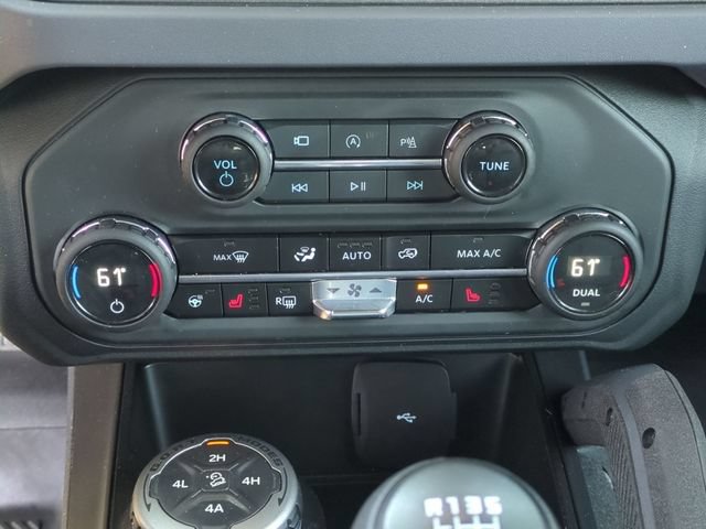 Used 2025 Ford Bronco Badlands AWD/4WD image 18