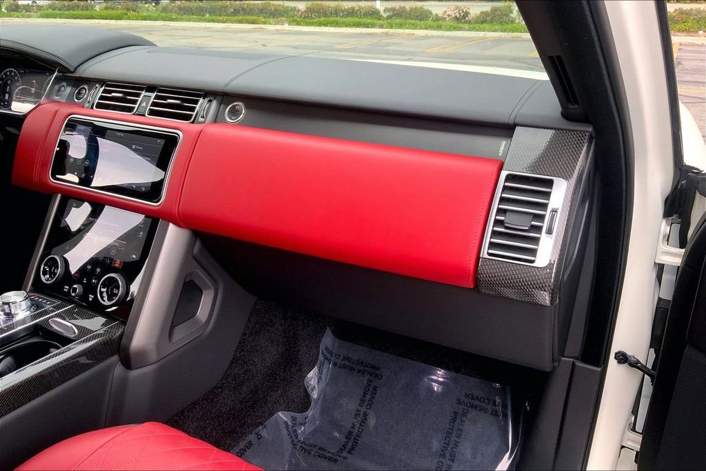 Used 2021 Land Rover Range Rover SV Autobiography Dynamic image 18