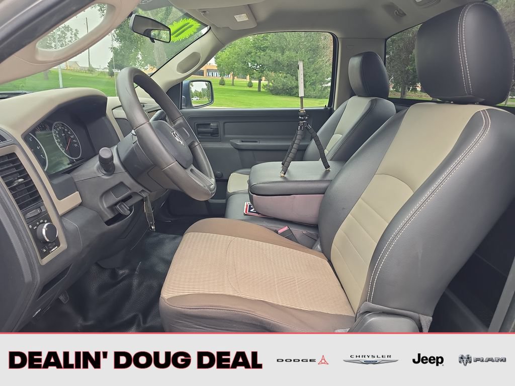 Used 2011 RAM 1500 ST RWD image 9