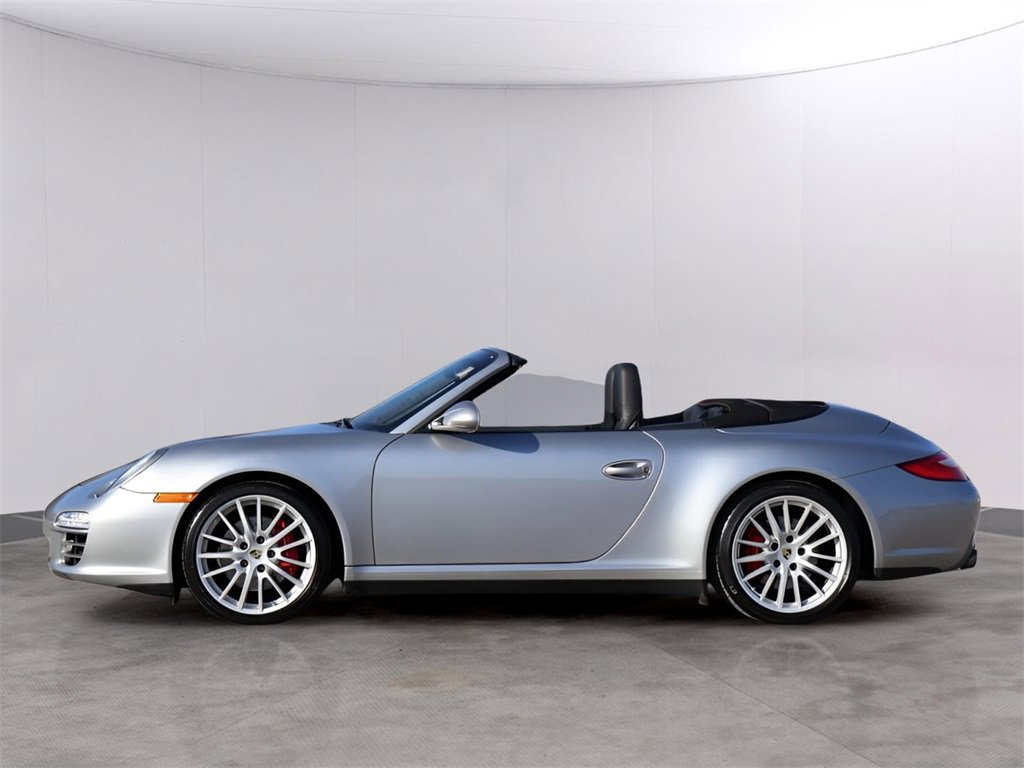 Used 2012 Porsche 911 Carrera 4S image 2