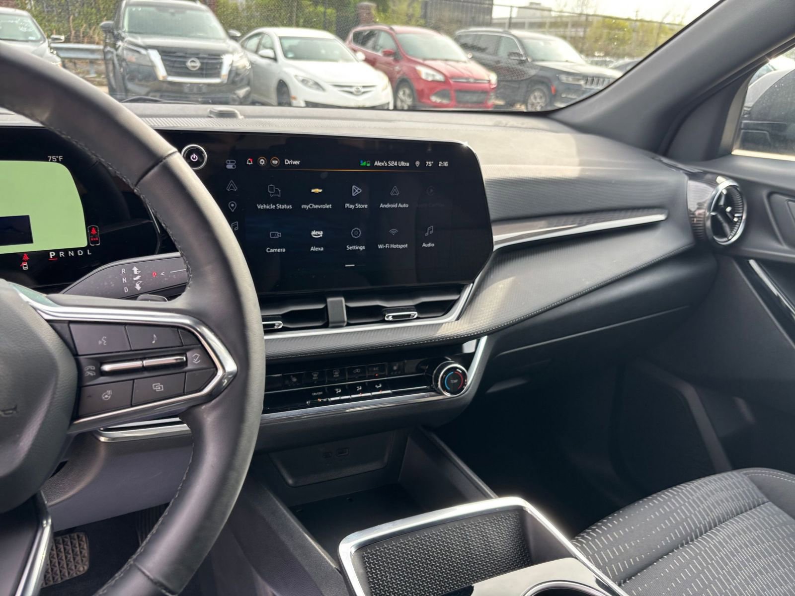 Used 2025 Chevrolet Equinox LT FWD image 17
