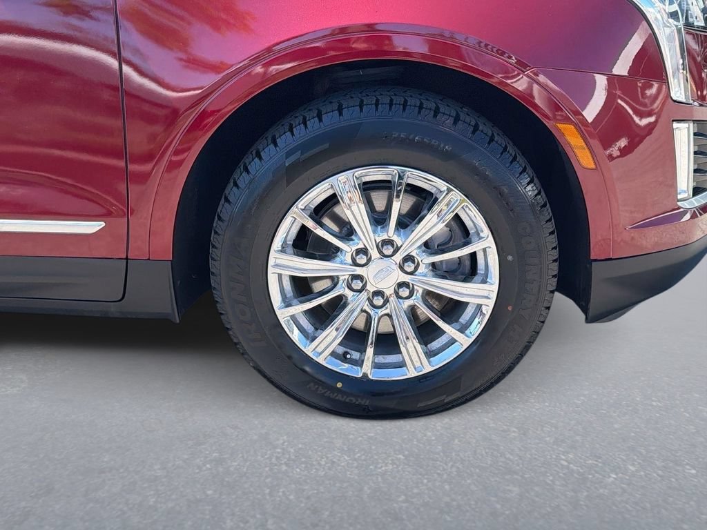 Used 2017 Cadillac XT5 Luxury w/ Driver Awareness Package FWD image 35