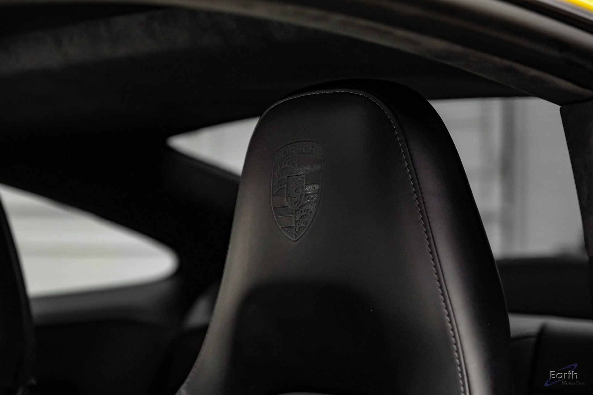 Used 2018 Porsche 911 Turbo S image 44