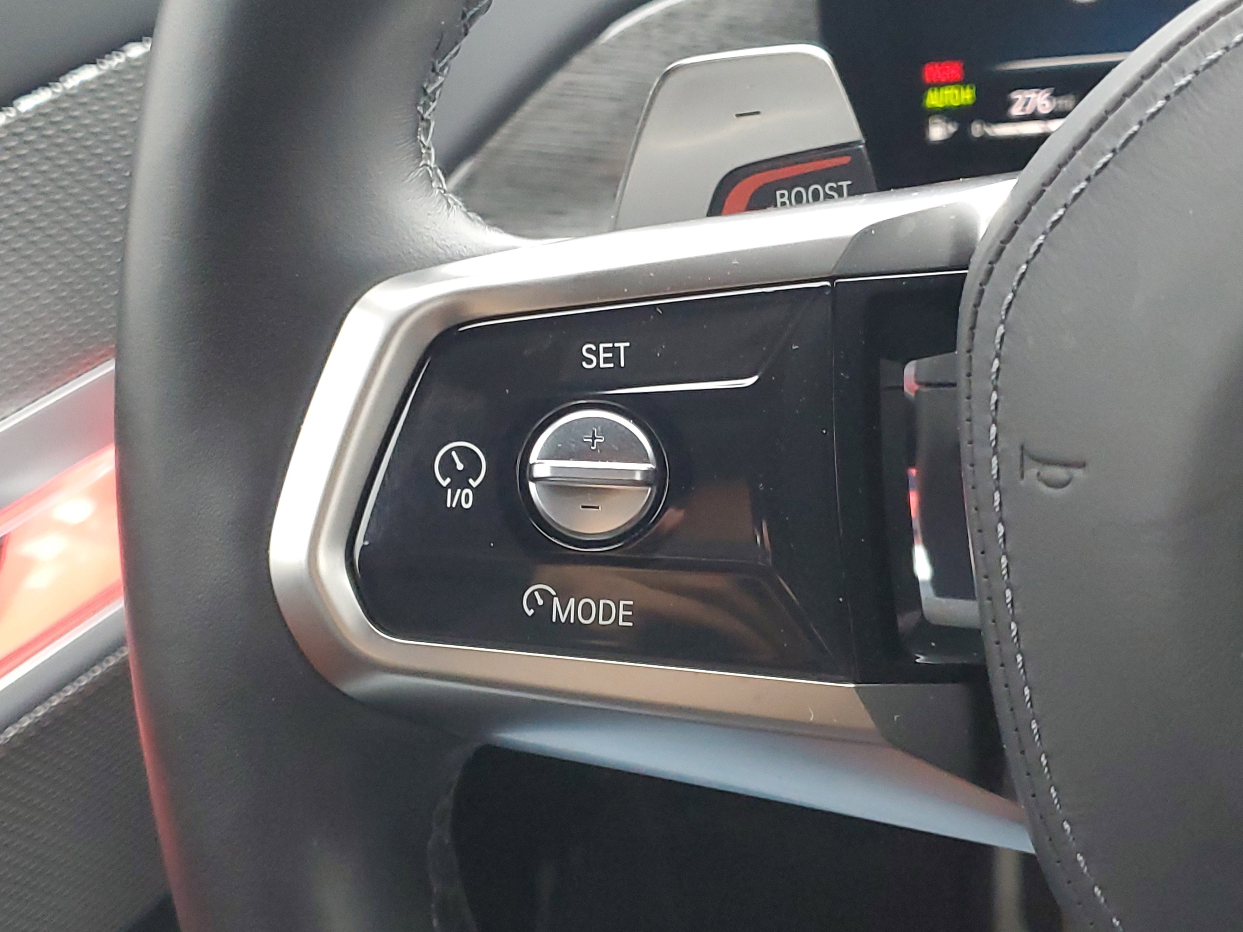 Used 2023 BMW 760i xDrive image 11