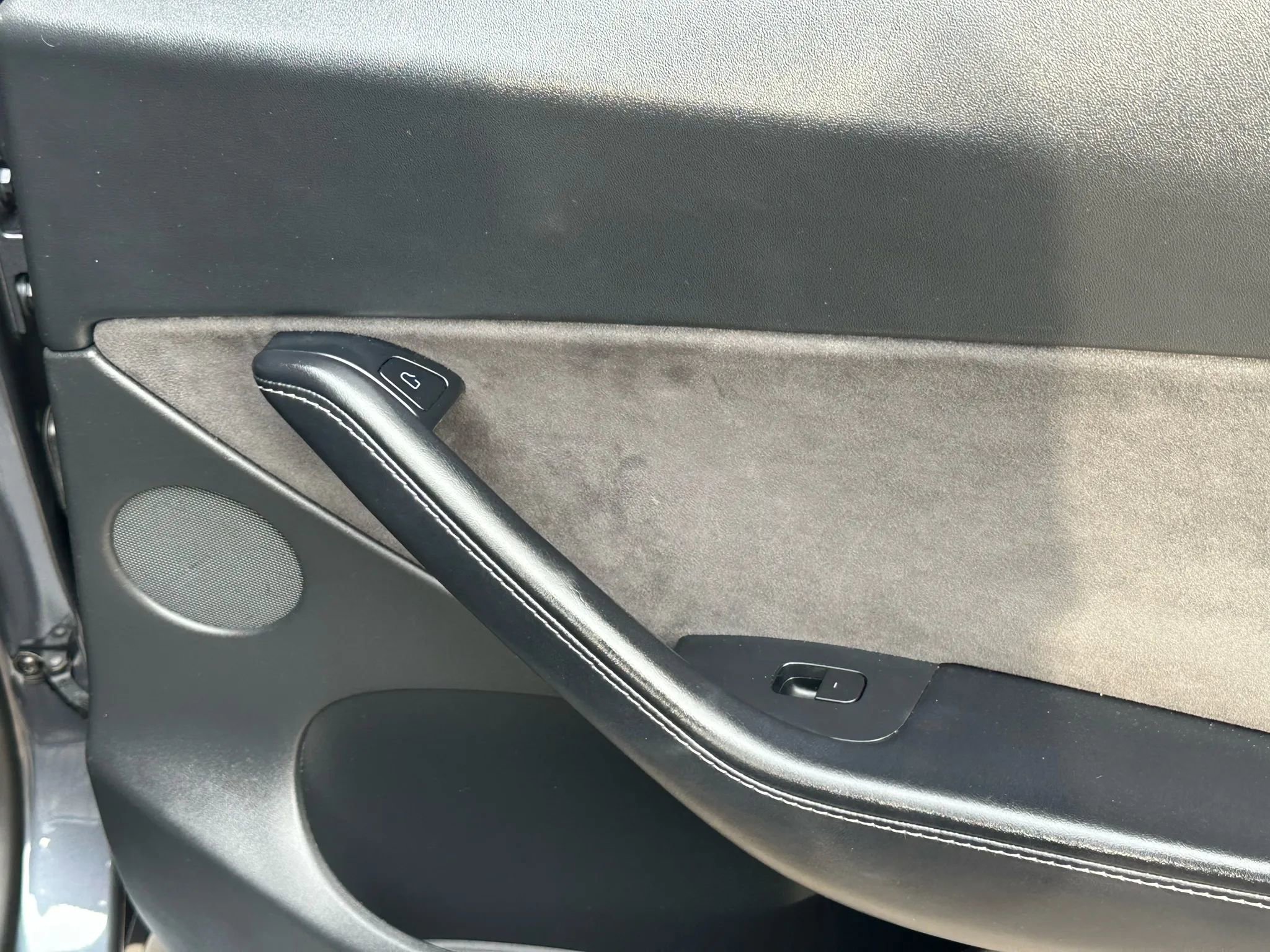 Used 2021 Tesla Model Y Performance image 25