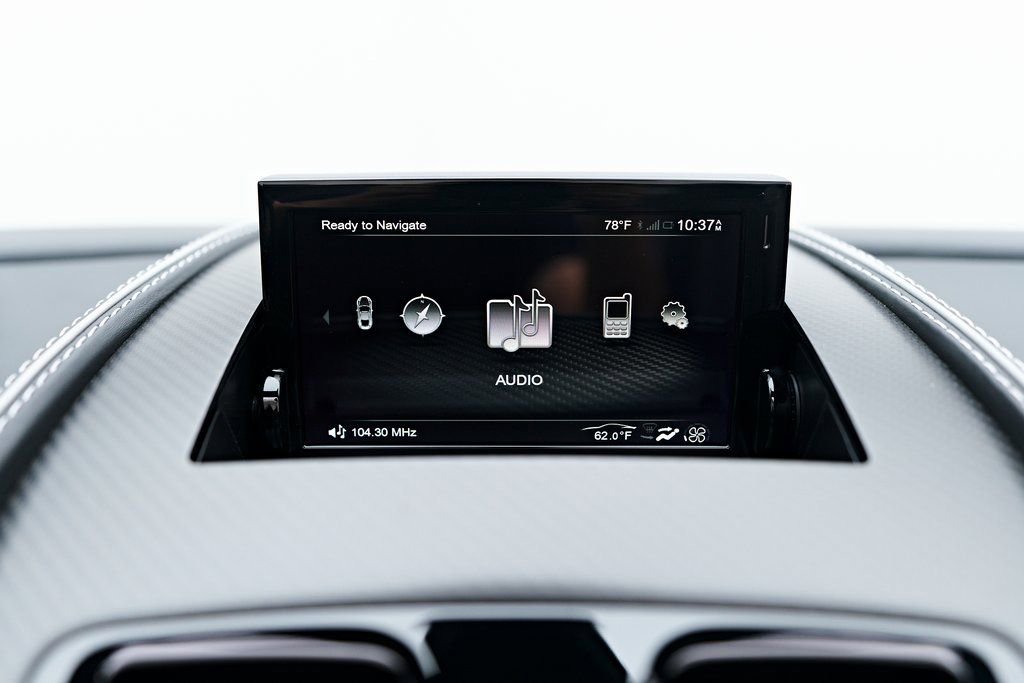 Used 2016 Aston Martin DB9 GT image 92