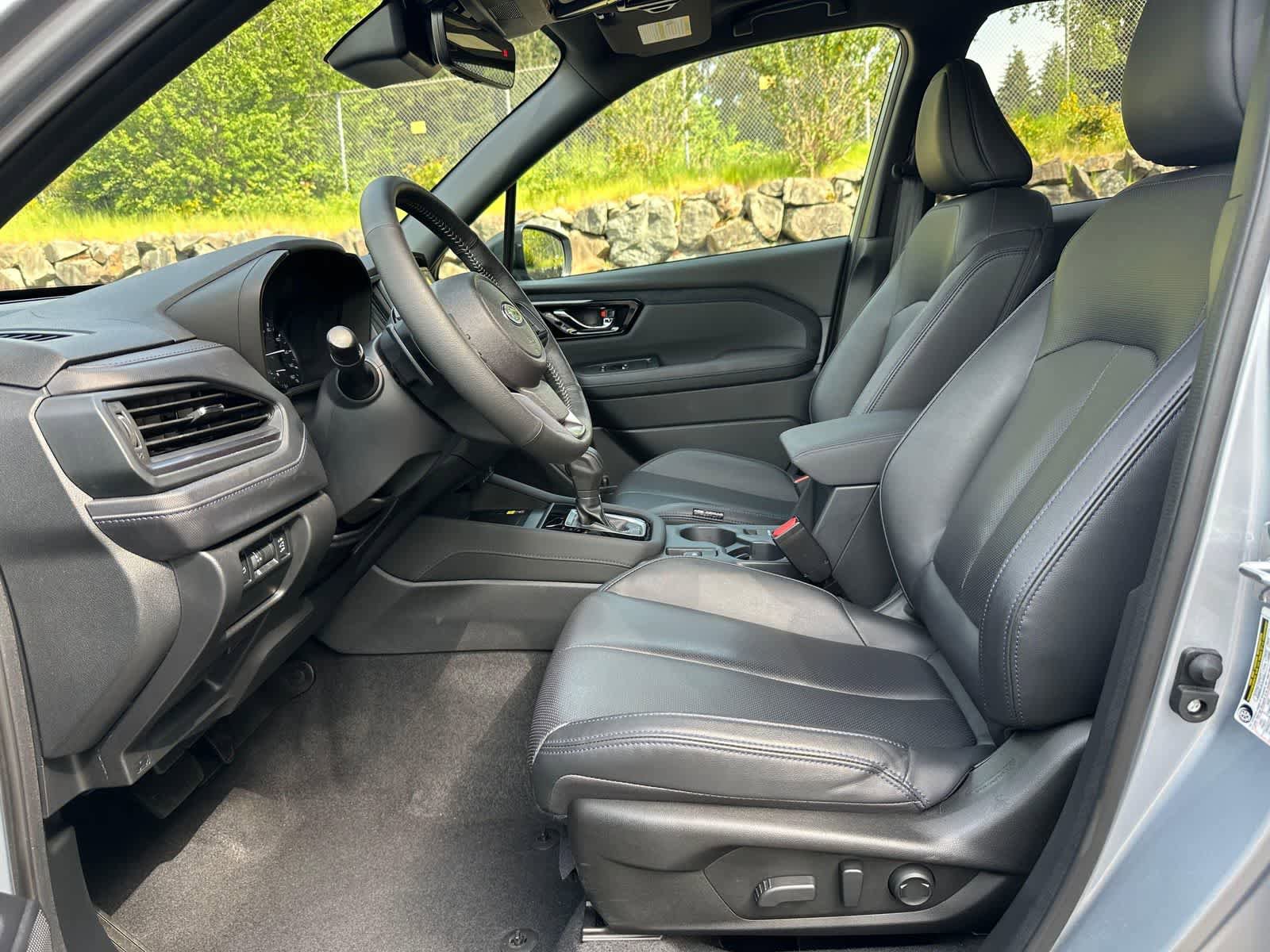 Certified 2025 Subaru Forester Limited AWD/4WD image 17