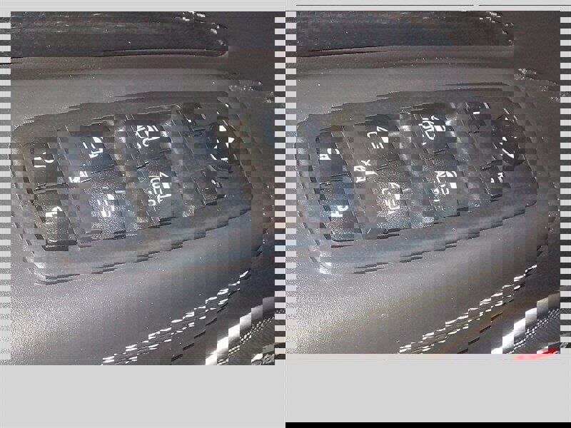 Used 2018 Dodge Durango SRT w/ SRT Interior Appearance Group image 22