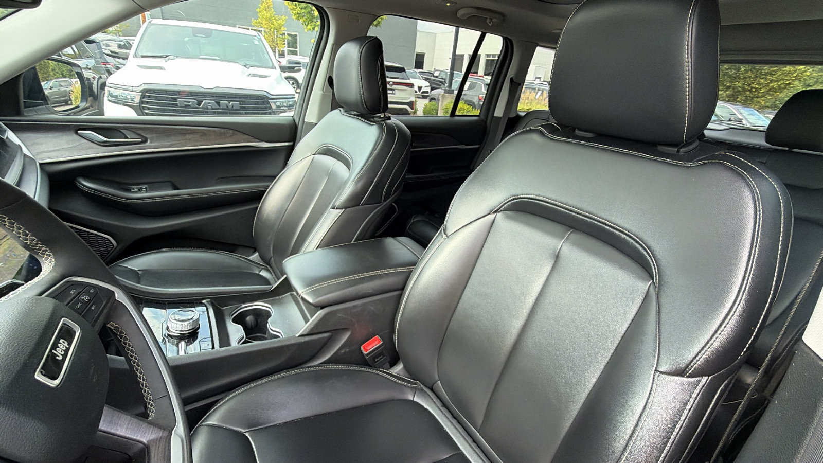 Used 2024 Jeep Grand Cherokee Limited 4xe AWD/4WD image 18