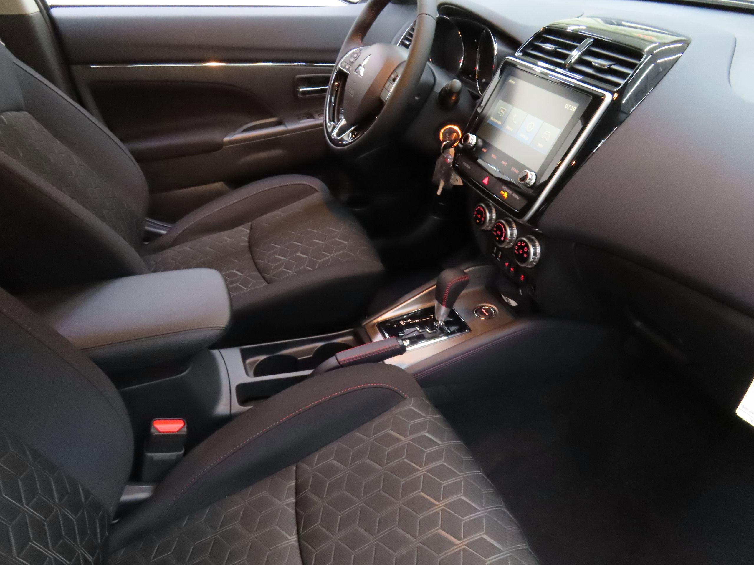 New 2025 Mitsubishi Outlander Sport LE image 23